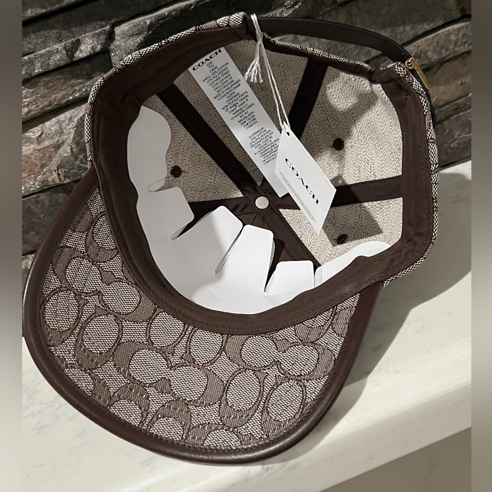 Coach Cap 🧢 - Picture 9 of 16